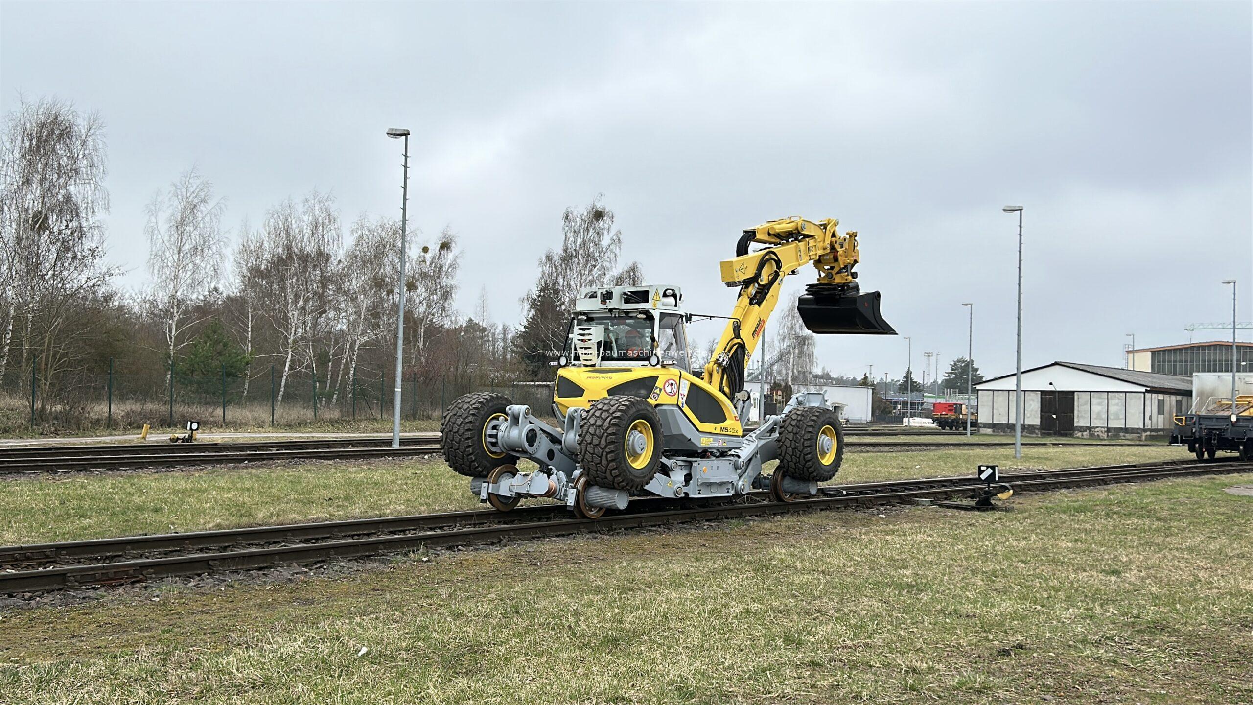 Menzi Muck M545x Rail Gleiseinsatz